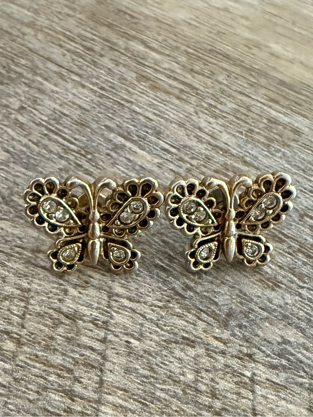 Vintage Avon Gold Tone Rhinestone Butterfly Stud Earrings Stamped